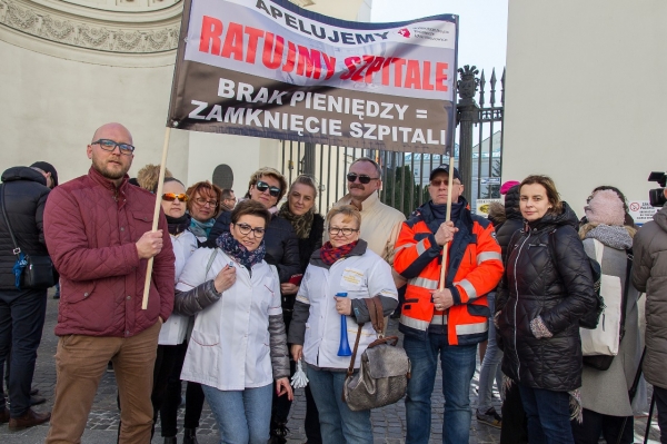 Manifestacja RATUJMY SZPITALE_23